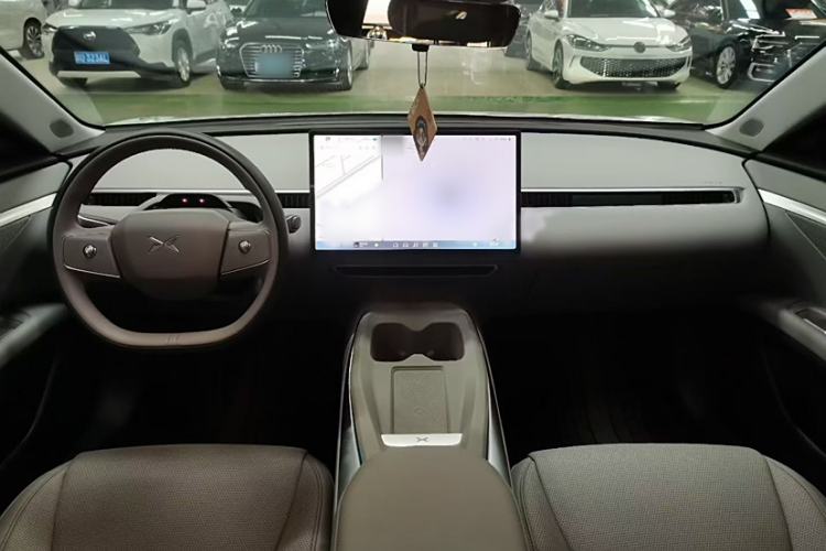 Used XPeng MONA M03 2024 620 with Ultra-Long Range
