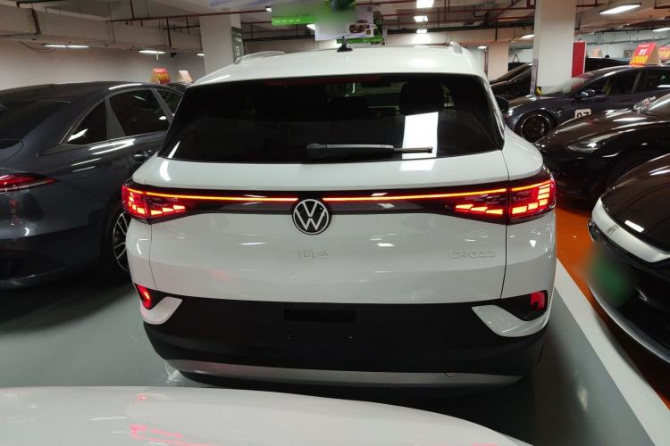 Used Volkswagen ID.4 CROZZ 2022 Long-Range PURE+ Edition
