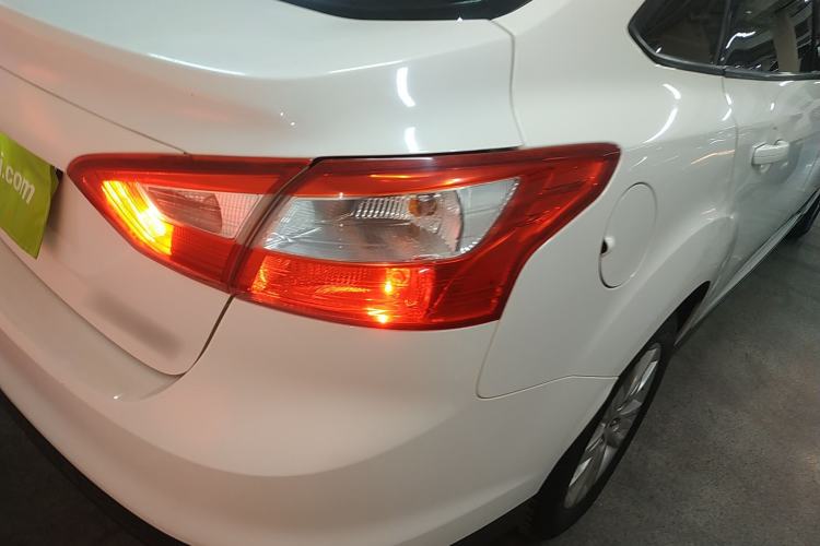 Used Ford Focus 2012 Sedan 1.6L Automatic Comfort Model