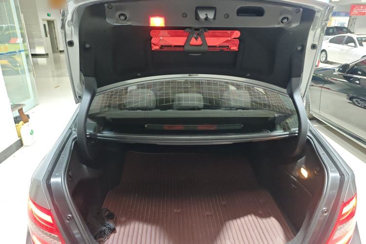 Used Mercedes-Benz C-Class 2013 C 180 Classic Grand Edition
