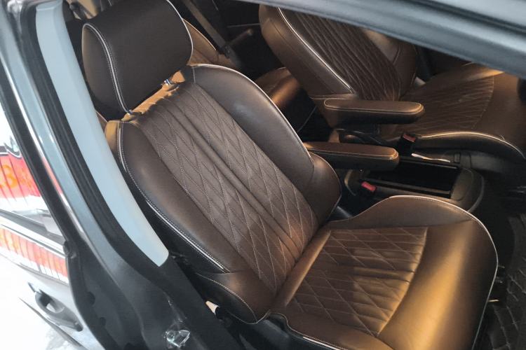 Used Buick GL8 2022 Land Business Class 652T Luxury Model
