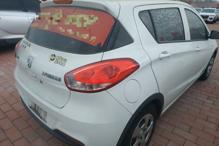 Used Baojun 310 2016 1.2L manual Comfort trim level
