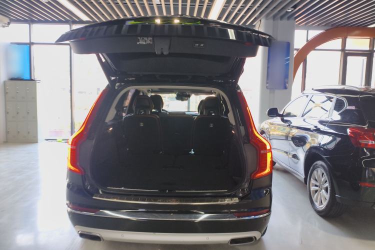 Used Volvo XC90 2020 Facelifted T6 Zhiyi Luxury 7-Seater
