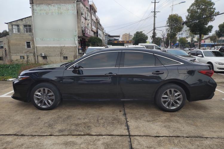 Used Toyota Avalon 2019 2.0L Ambition Edition China VI
