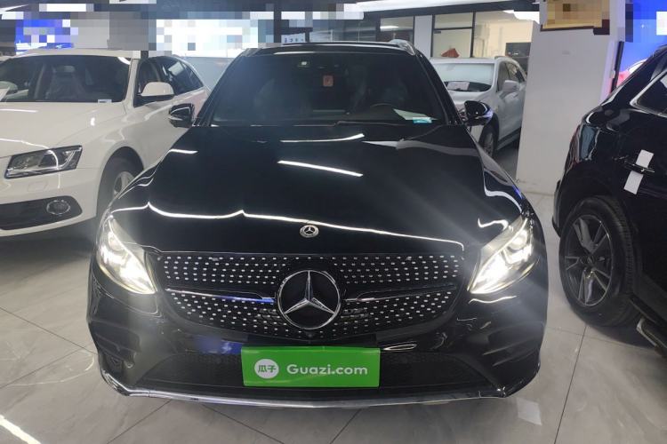 Used Mercedes-Benz GLC 2019 Facelift GLC 260 L 4MATIC Luxury Model
