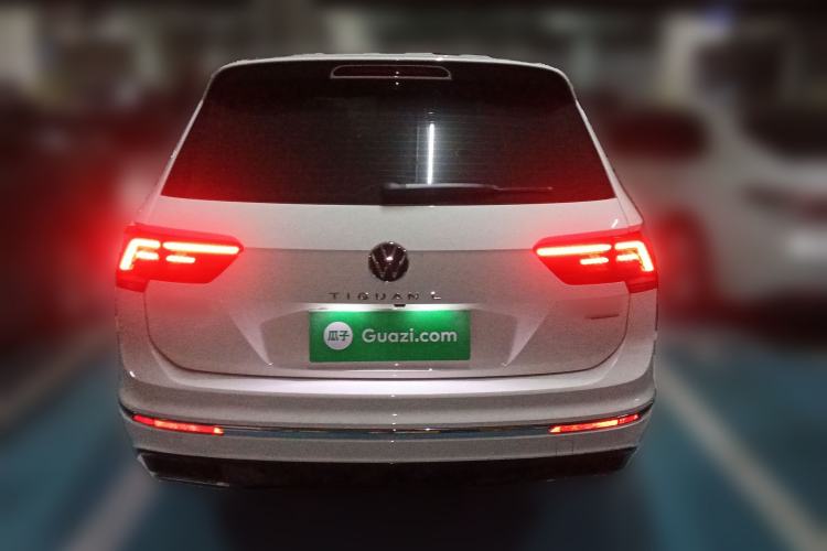 Used Volkswagen Tiguan L 2021 380TSI Automatic All-Wheel Drive R-Line Comfort Plus 7-Seater
