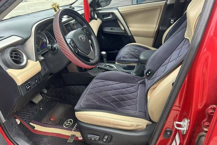 Used Toyota RAV4 2013 2.0L CVT Four-Wheel Drive New Edition
