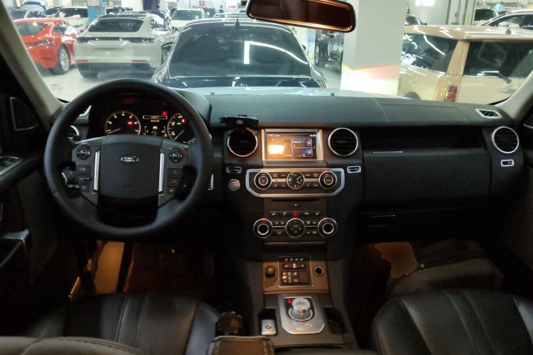 Used Land Rover Discovery 2015 3.0 SC V6 SE
