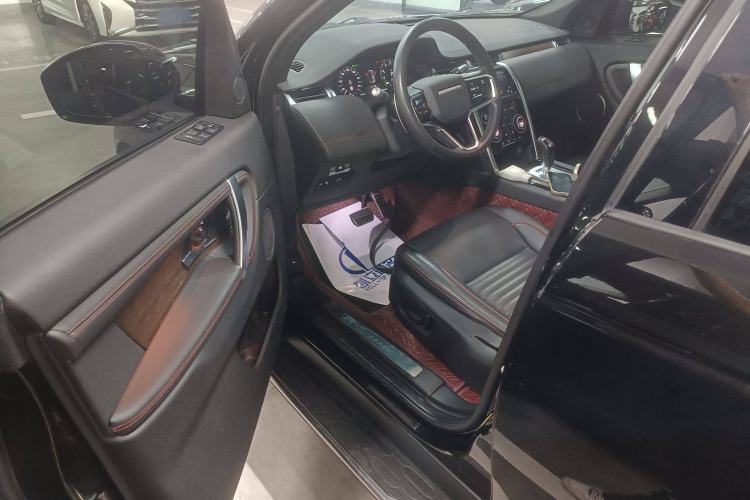 Used Land Rover Discovery Sport New Energy 2022 Facelifted P300e Plug-in Hybrid Electric Version
