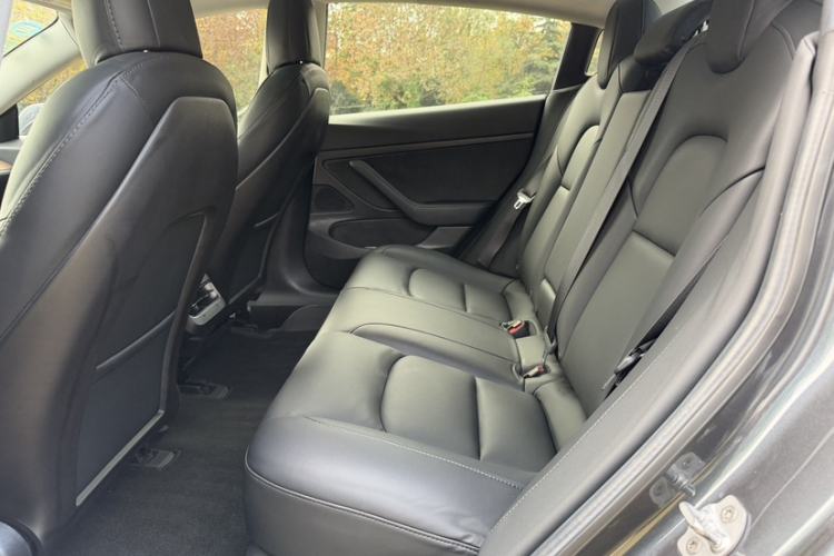 Used Tesla Model 3 2019 Standard Range Rear-Wheel Drive Upgraded Version (52 kWh)
