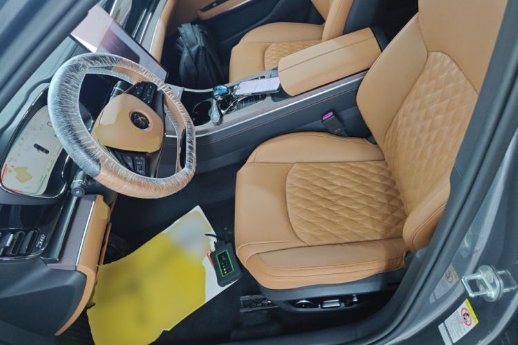 Used BYD Han 2022 DM-i 121KM Prestige Model