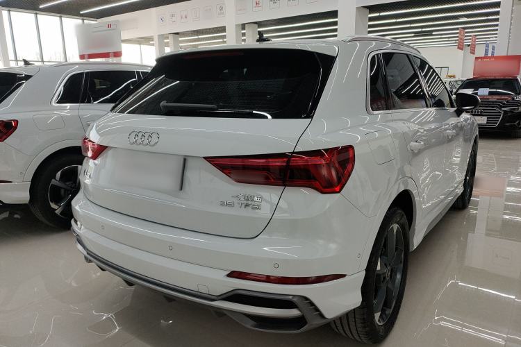 Used Audi Q3 2023 35 TFSI Fashion Dynamic Model (1.5T)
