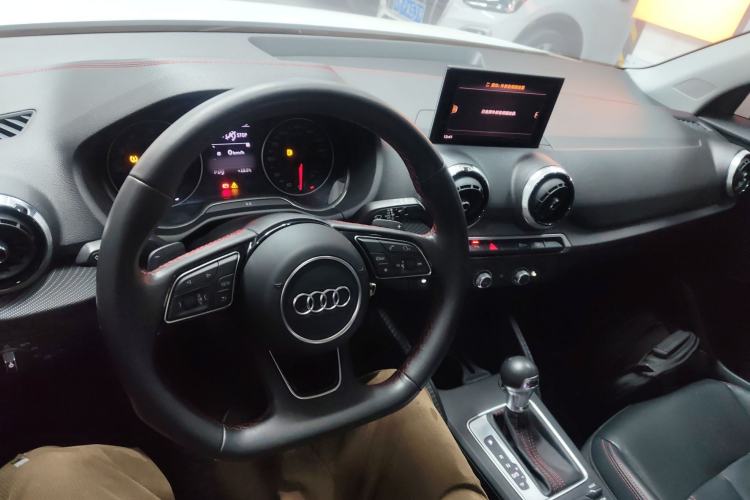 Used Audi Q2L 2022 35 TFSI Progressive Dynamic Edition