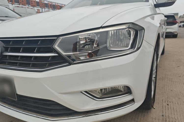 Used Volkswagen Bora 2016 1.6L Automatic Comfort Model
