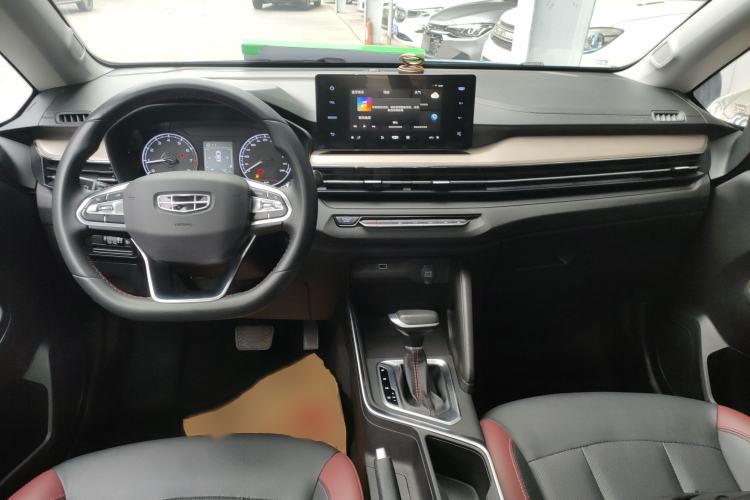 Used Geely Auto Vision X3 2021 PRO 1.5L CVT Deluxe Model
