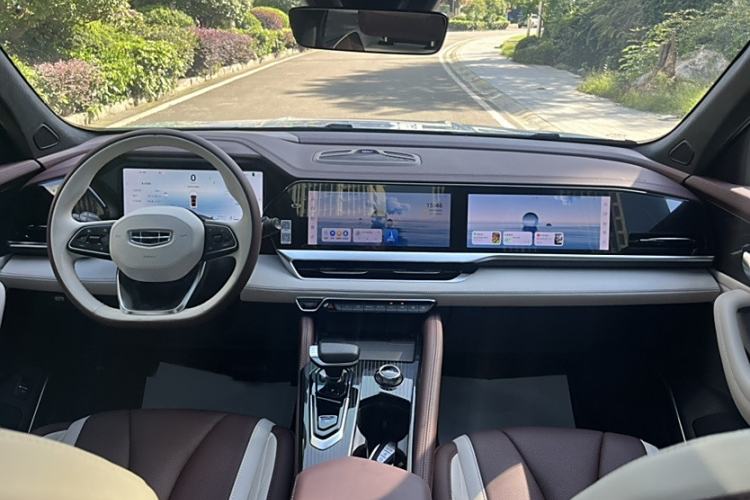 Used Geely Auto Monjaro L 2024 2.0TD High-Power Automatic Two-Wheel Drive Yunqi Version
