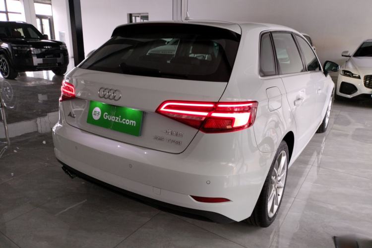 Used Audi A3 2018 30th Anniversary Edition Sportback 35 TFSI Ambition Model
