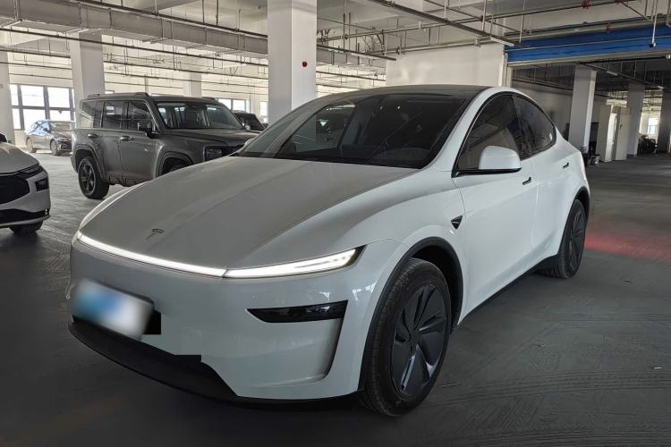 Used Tesla Model Y 2025 Rear-Wheel-Drive Version
