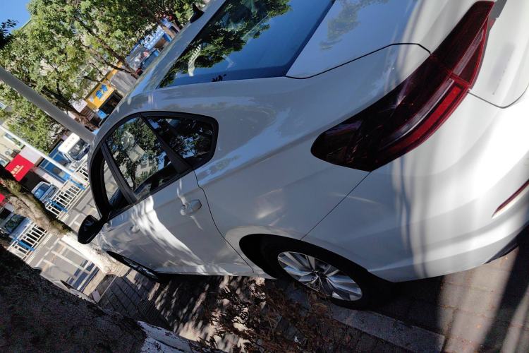 Used Volkswagen Lavida 2021 1.5L Automatic Fashion Edition
