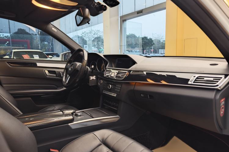 Used Mercedes-Benz E-Class 2015 Facelift E 200 L Sport Edition