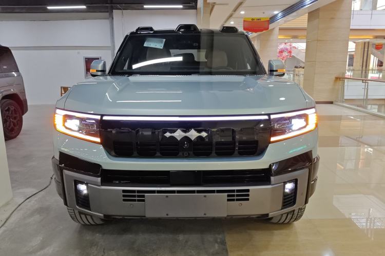 Used  Leopard 8 2025 Smart & Brave Flagship Edition 7 Seats
