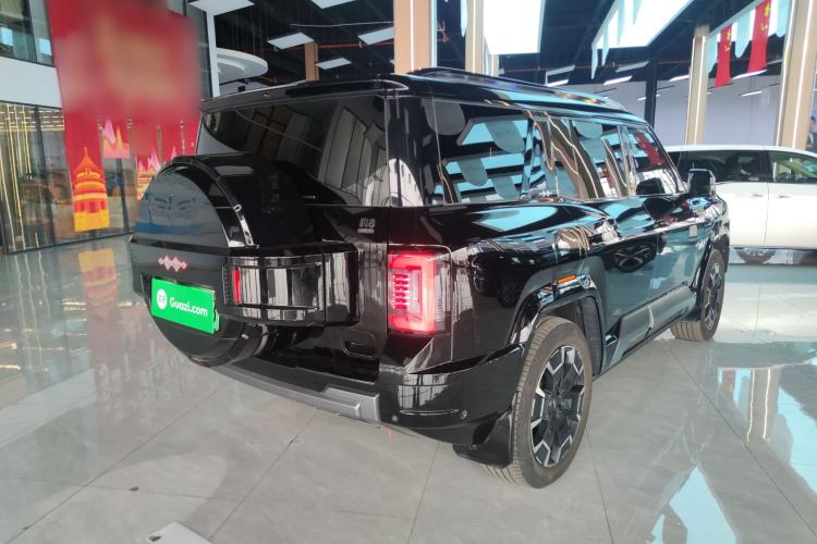 Used  Leopard 8 2025 Smart & Brave Flagship Edition 7 Seats
