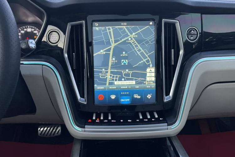 Used Zotye T700 2017 1.8T Dual-Clutch Luxury Model
