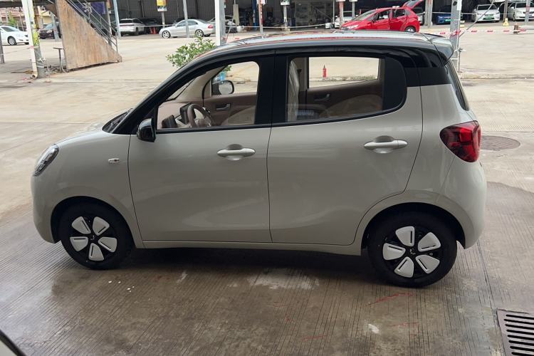 Used Wuling Hongguang MINIEV 2025 Four-Door Version Zhenxiang+ Edition
