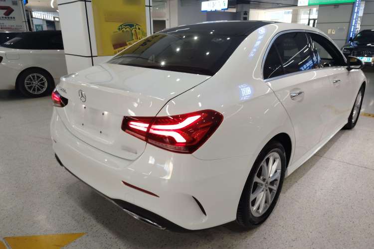 Used Mercedes-Benz A-Class 2020 Restyled A 200 L Sport Sedan Fashion Version
