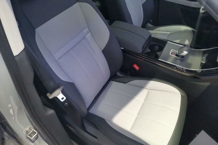 Used Land Rover Range Rover Evoque New Energy 2024 Aurora L P300e Plug-in Hybrid Electric Version