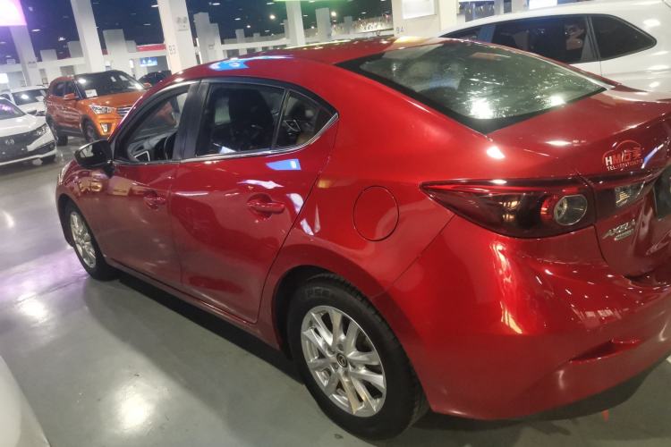 Used Mazda Mazda 3 Axela 2017 Sedan 1.5L Automatic Luxury Model Emission Standard China V
