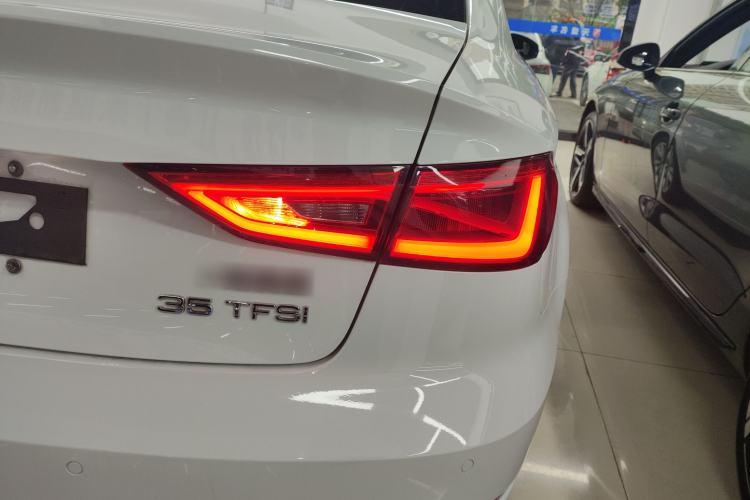 Used Audi A3 2016 Limousine 35 TFSI Style Edition
