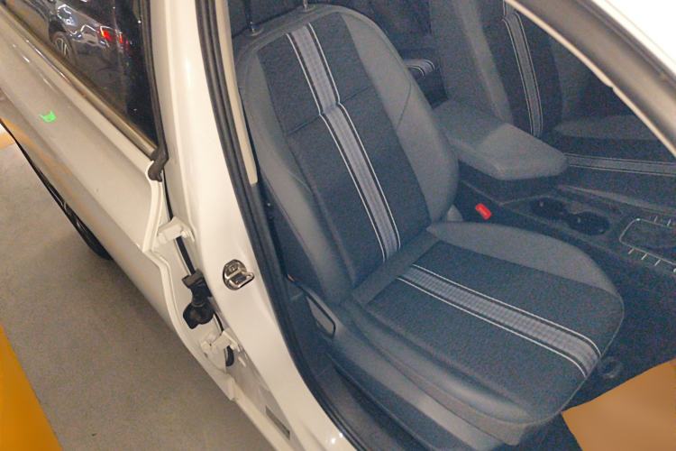 Used Volkswagen Sagitar 2023 300TSI DSG Flyover Edition
