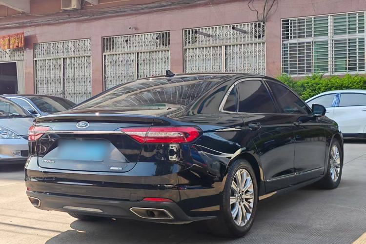 Used Ford Taurus 2019 EcoBoost 245 Comfort Edition
