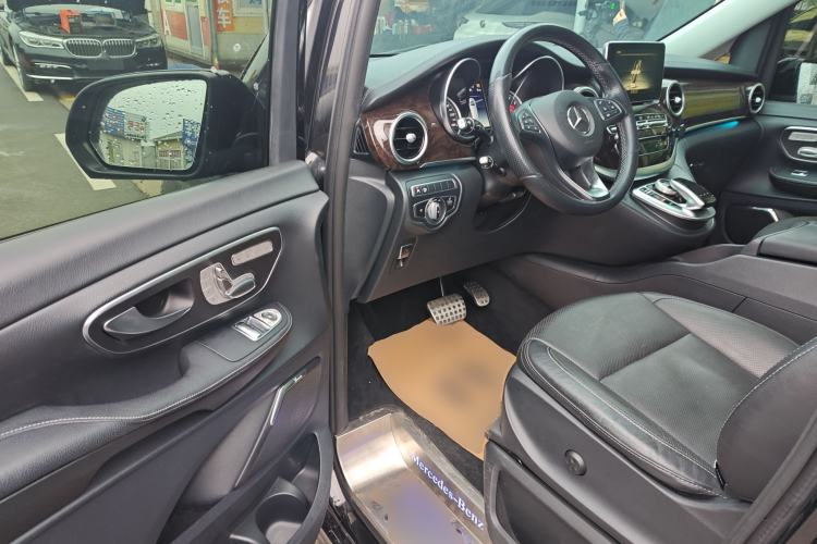 Used Mercedes-Benz V-Class 2018 V 260 L Prestige Extended Version China V
