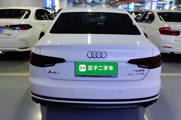 Used Audi A4L 2018 30th Anniversary Edition 40 TFSI Fashion Model
