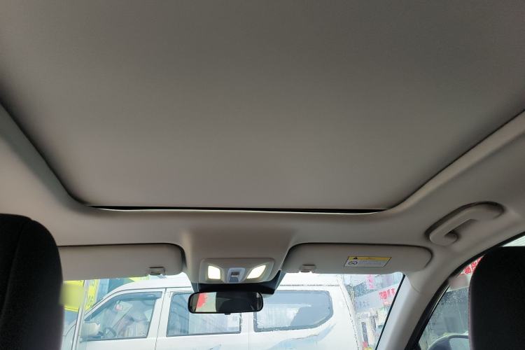 Used Dongfeng Aeolus Yixuan MAX 2023 1.5T Ultra-Stylish Trendsetting Dad Edition