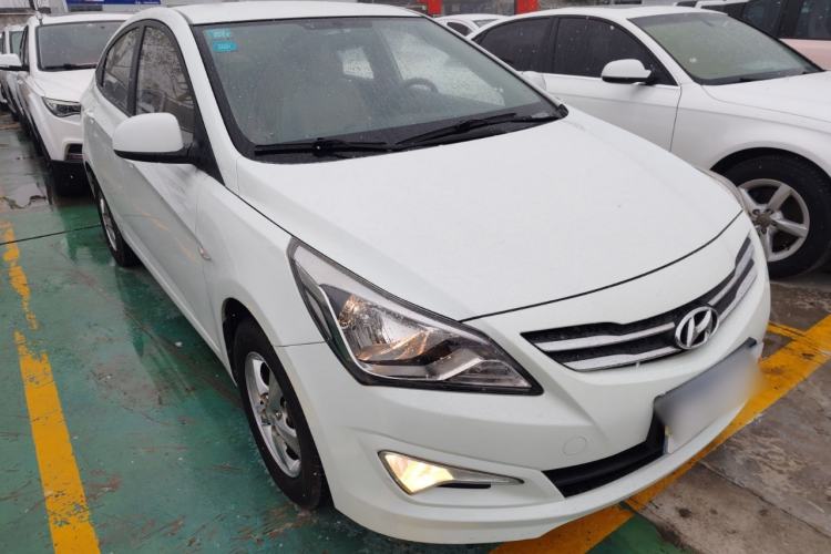 Used Hyundai Verna 2016 1.4L Automatic Smart GLS
