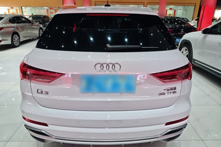 Used Audi Q3 2020 35 TFSI Fashion Dynamic Model
