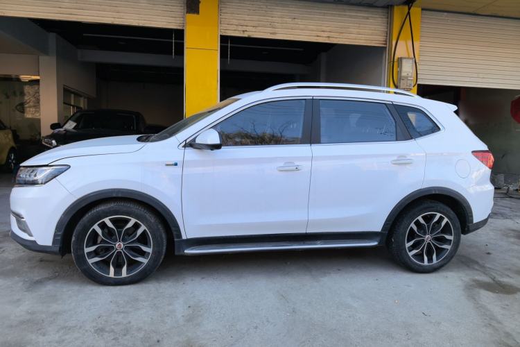 Used Roewe RX5 2016 30T Four-Wheel Drive Automatic Internet Smart Luxury Edition
