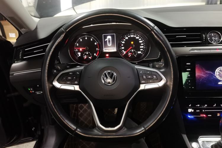 Used Volkswagen Magotan 2020 330TSI DSG Leading Model
