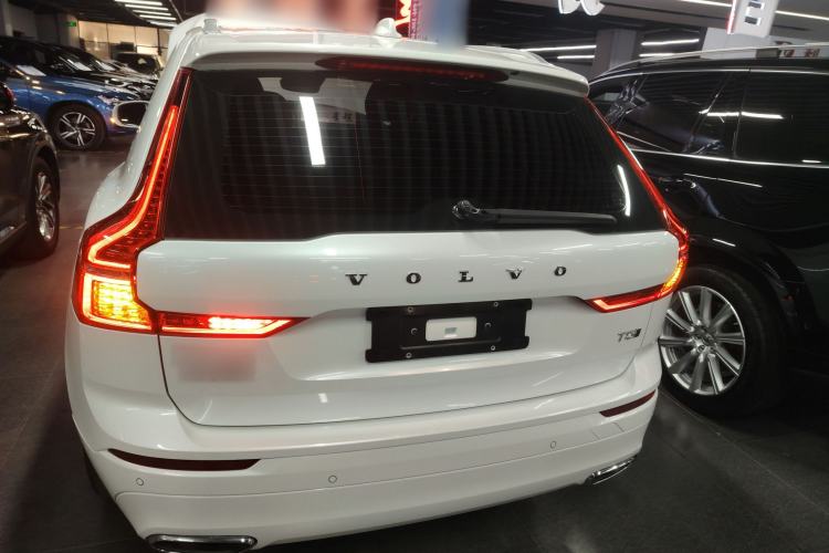 Used Volvo XC60 2019 T5 4x4 Smart Edition China V Standard
