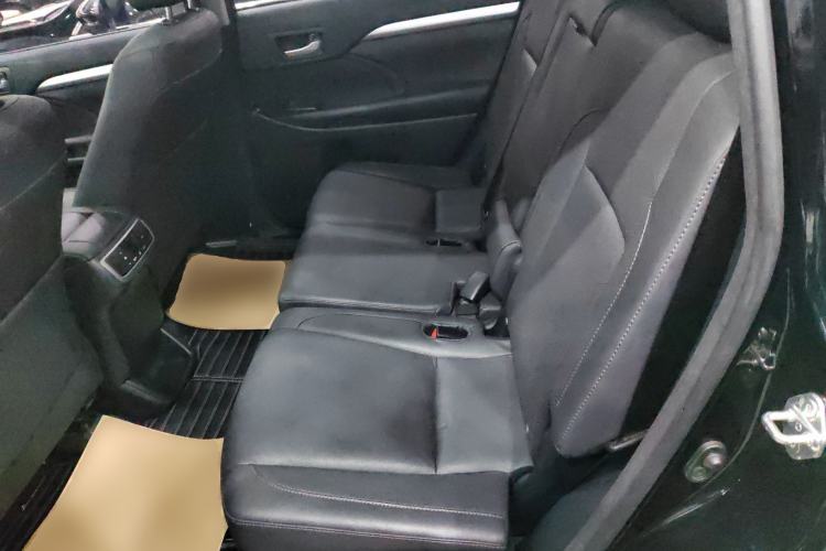 Used Toyota Highlander 2017 2.0T Four-Wheel Drive Luxury Edition 7 Seats