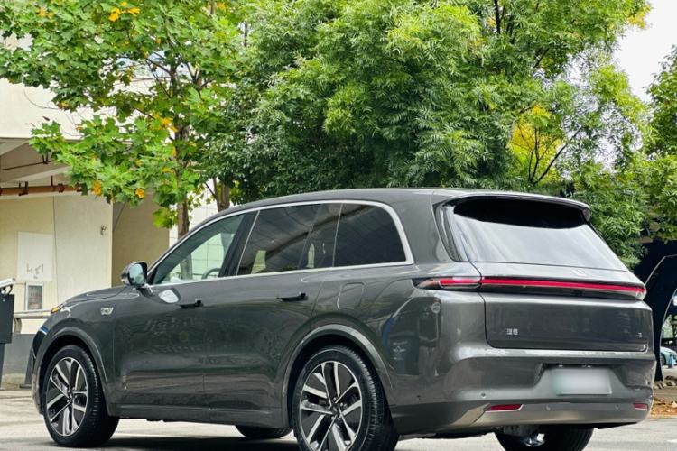 Used Li Auto L8 2024 Ultra Model
