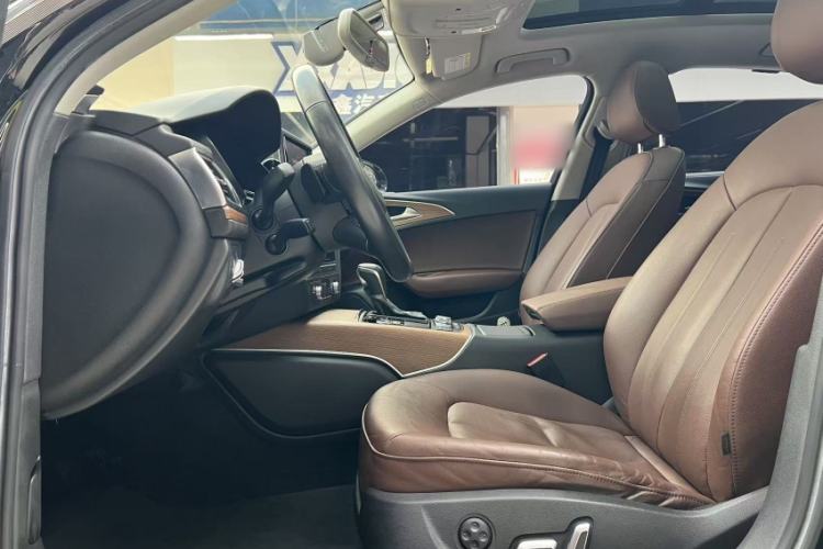 Used Audi A6L 2018 30th Anniversary Edition 30 FSI Style Model
