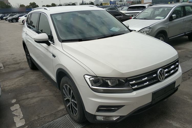 Used Volkswagen Tiguan L 2018 330TSI Automatic Two-Wheel Drive Comfort Edition
