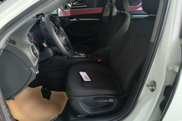 Used Audi A3 2017 Limousine 35 TFSI Ambition Edition
