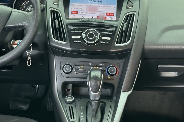 Used Ford Focus 2018 Hatchback Classic 1.6L Automatic Comfort Plus SmartDrive Edition
