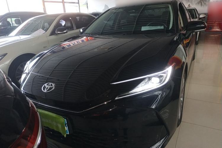 Used Toyota Camry 2024 Dual-Motor 2.0 HG Premium Edition
