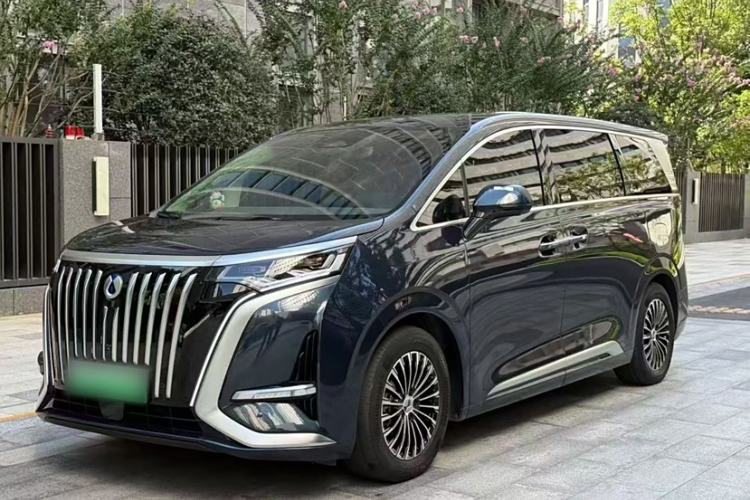 Used Denza D9 2022 EV 600 Four-Wheel Drive Flagship Model
